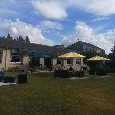 Hotel Restaurant La Grenouillere Vitré Exterior foto